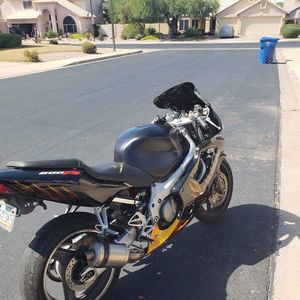 Meet your Posher, Cory